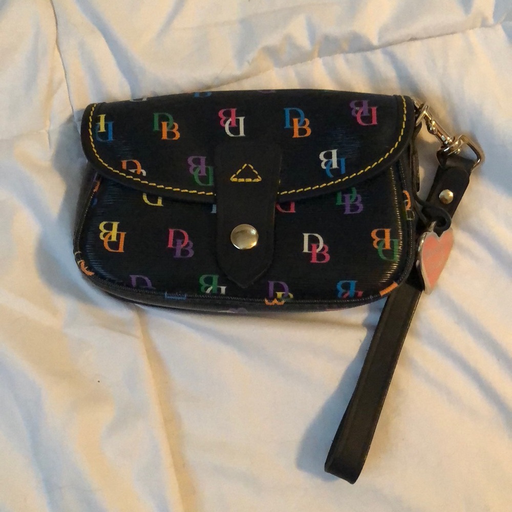Cute Dooney and Bourke wristlet.
